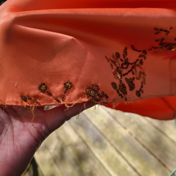 Beautiful orange peach formal prom dress floor length. - Picture 5 of 5